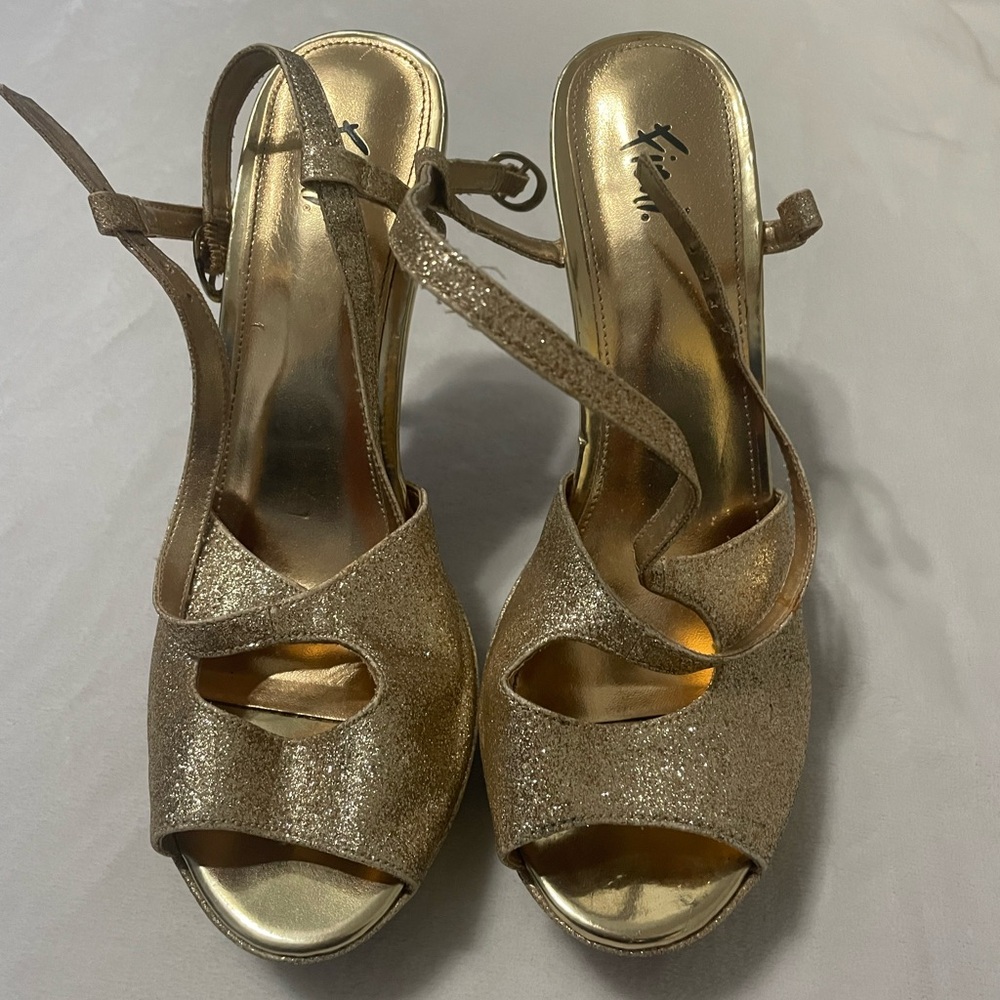 Elegant Gold Women's Heels